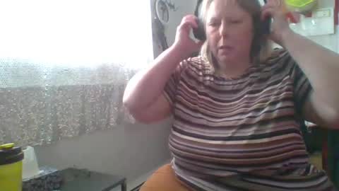 Snapshot of ivyjane3522 chatting on July 2026 04:47:01 PM ivyjane3522 online show from July 2026 04:47:01 PM
