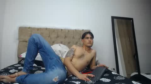 ivyjohns online show from December 2024 03:32:01 AM