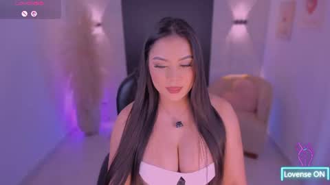 Snapshot of ivyjonesx chatting on July 2026 07:39:01 PM Ivy online show from July 2026 07:39:01 PM