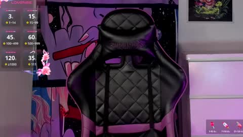 Snapshot of ivymanson_ chatting on February 2025 04:22:02 PM Camila online show from February 2025 04:22:02 PM