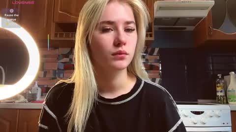 ivywairley online show from April 2026 05:04:02 AM