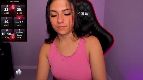 Snapshot of ivyy_scott chatting on February 2025 05:29:02 PM Ivvy online show from February 2025 05:29:02 PM