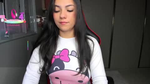 Snapshot of ivyy_scott chatting on November 2025 04:59:01 AM Ivvy online show from November 2025 04:59:01 AM