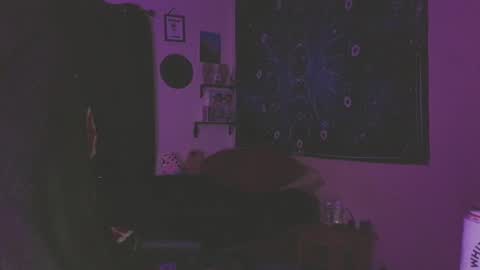 Snapshot of ivyy_sinss chatting on September 2025 12:43:01 AM Amiee online show from September 2025 12:43:01 AM