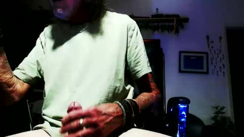 Snapshot of iwatcheral1 chatting on May 2026 02:22:01 PM Brian online show from May 2026 02:22:01 PM