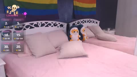 Snapshot of iwillfall_ chatting on November 2025 10:06:01 AM Maxim online show from November 2025 10:06:01 AM