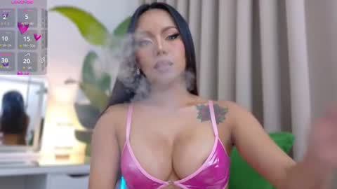 Snapshot of iya_ferrera chatting on June 2026 11:16:01 PM iya online show from June 2026 11:16:01 PM
