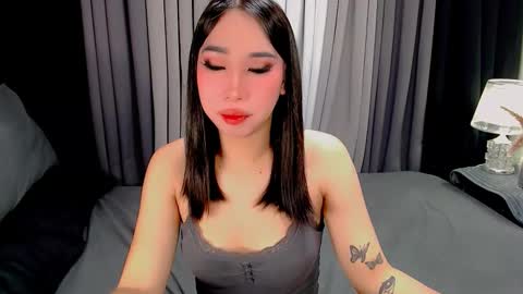 Snapshot of iyanna_ivelle chatting on November 2025 06:19:02 PM UR LOVELY IYANNA online show from November 2025 06:19:02 PM