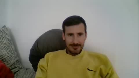 Snapshot of iyoperro chatting on November 2025 11:09:02 AM Casandro online show from November 2025 11:09:02 AM