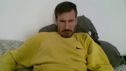 Snapshot of iyoperro chatting on November 2025 11:22:01 AM Casandro online show from November 2025 11:22:01 AM