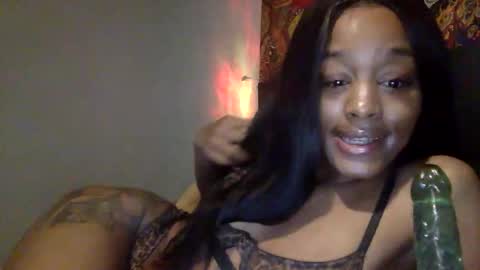 Snapshot of iysisfv chatting on May 2026 01:22:02 AM iysisfv online show from May 2026 01:22:02 AM