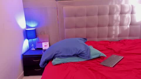 Snapshot of izaak_taylor7 chatting on January 2025 01:25:02 PM izaack online show from January 2025 01:25:02 PM