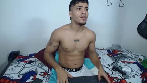 Snapshot of izaak_taylor7 chatting on September 2025 02:46:01 AM izaack online show from September 2025 02:46:01 AM