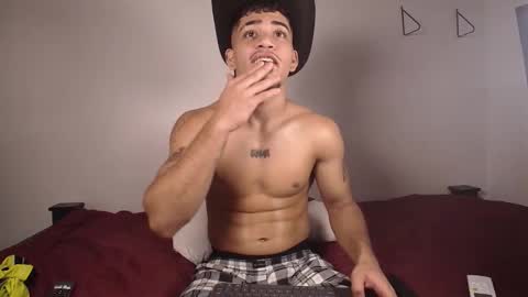 Snapshot of izaak_taylor7 chatting on September 2025 02:57:02 AM izaack online show from September 2025 02:57:02 AM