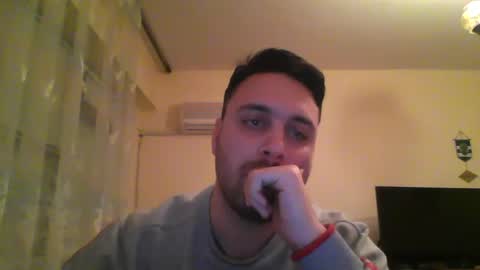 Snapshot of izakgotthatcums chatting on December 2024 04:33:02 AM izakgotthatcums online show from December 2024 04:33:02 AM