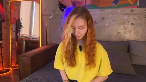 Snapshot of izi_fox chatting on March 2025 02:54:01 PM izi online show from March 2025 02:54:01 PM