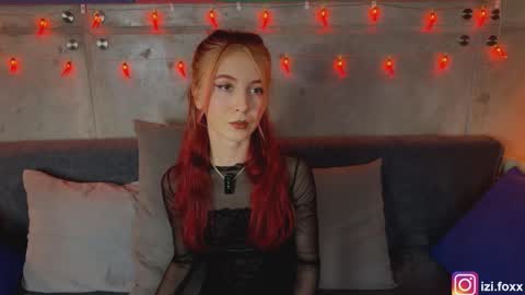 Snapshot of izi_fox chatting on November 2025 04:09:01 PM izi online show from November 2025 04:09:01 PM