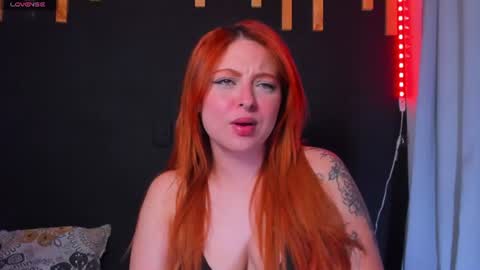 Snapshot of izyzys_baker chatting on July 2026 05:49:01 AM hot izys online show from July 2026 05:49:01 AM