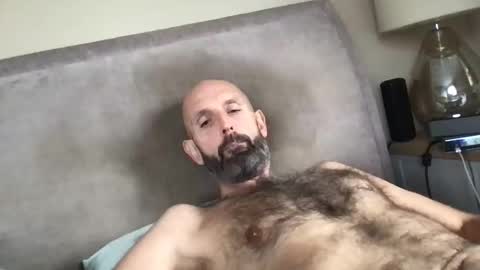 izzysboytoy1 online show from November 2025 10:38:02 AM