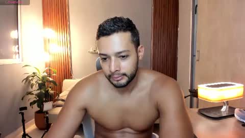 Snapshot of j_calix chatting on June 2026 08:08:01 PM Calix Independient model Insta and twt Calixsnake online show from June 2026 08:08:01 PM
