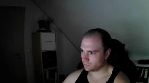 here4y online show from December 2025 09:10:02 PM