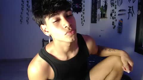 jack160724 online show from June 2026 04:13:01 AM