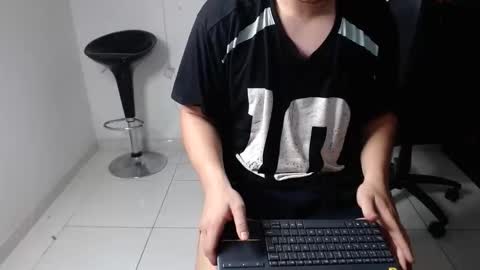 Snapshot of jack_boy_cum chatting on November 2025 06:01:01 AM Jack online show from November 2025 06:01:01 AM