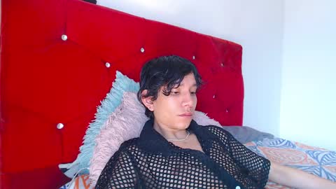 Laick online show from April 2026 07:58:01 PM