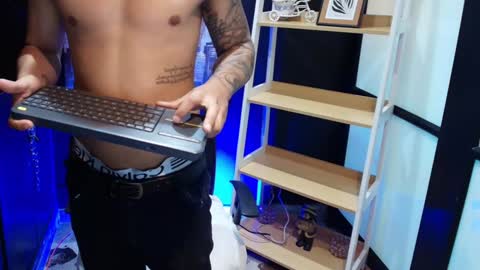 Jack White online show from January 2025 04:13:01 AM