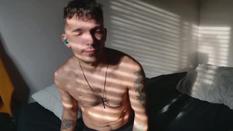 Snapshot of jackdesfeux chatting on January 2025 08:12:01 PM Jack  online show from January 2025 08:12:01 PM