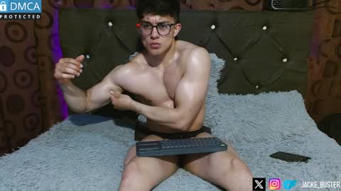 Jacke online show from January 2025 01:06:02 AM