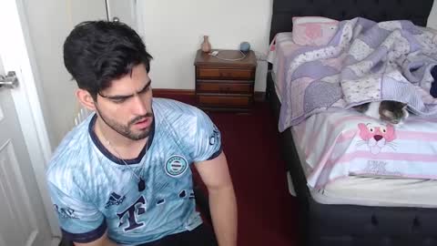 Snapshot of jackecuador chatting on October 2025 04:17:02 PM Jack online show from October 2025 04:17:02 PM