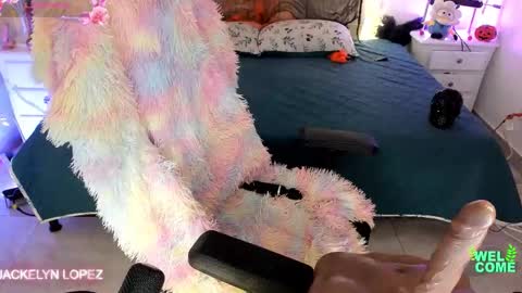 Snapshot of jackelyn_lopezz chatting on October 2025 11:29:02 PM Jacky online show from October 2025 11:29:02 PM