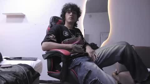 Snapshot of jackestaylor chatting on February 2026 06:26:01 AM Jackes Taylor online show from February 2026 06:26:01 AM