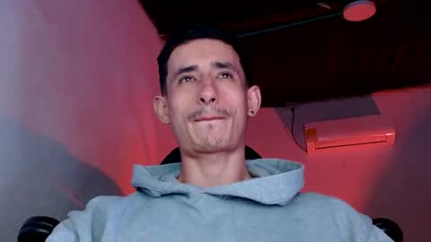 Snapshot of jackk_ho chatting on May 2026 10:01:02 AM Jack online show from May 2026 10:01:02 AM