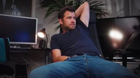 Snapshot of jackoffdude85 chatting on November 2025 04:57:02 AM Colten Carter online show from November 2025 04:57:02 AM