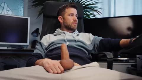 Snapshot of jackoffdude85 chatting on November 2025 06:56:02 PM Colten Carter online show from November 2025 06:56:02 PM