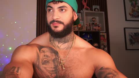 Snapshot of jackson__cottonwood chatting on December 2024 03:24:01 AM JC online show from December 2024 03:24:01 AM