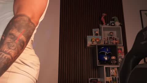 Snapshot of jackson__cottonwood chatting on December 2024 03:17:02 PM JC online show from December 2024 03:17:02 PM