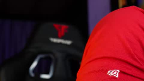 Snapshot of jackson__cottonwood chatting on October 2025 06:02:02 AM JC online show from October 2025 06:02:02 AM