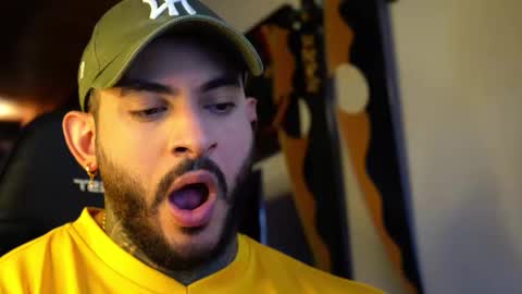 Snapshot of jackson__cottonwood chatting on November 2025 10:14:02 AM JC online show from November 2025 10:14:02 AM