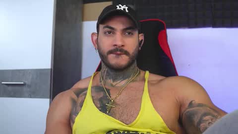 Snapshot of jackson__cottonwood chatting on November 2025 04:11:01 AM JC online show from November 2025 04:11:01 AM