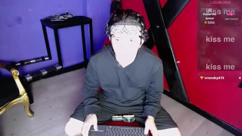 Snapshot of jackson_n_scarlett chatting on November 2025 02:53:02 PM Jackson n Scarlett online show from November 2025 02:53:02 PM