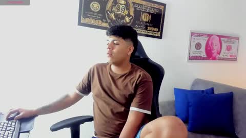 Jackson  online show from February 2025 07:38:01 PM