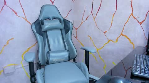 Jackson  online show from February 2025 10:25:01 PM