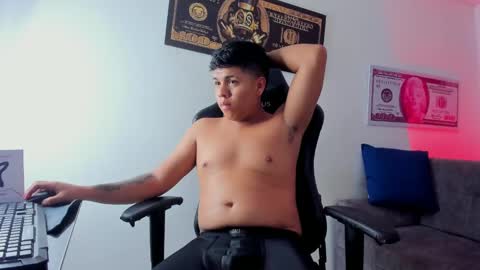 Jackson  online show from February 2025 12:59:02 PM