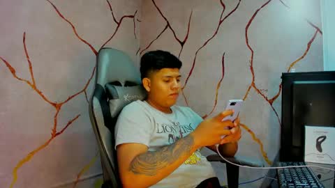 Jackson  online show from February 2025 02:47:02 AM