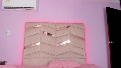 Jackson  online show from February 2025 05:04:02 AM