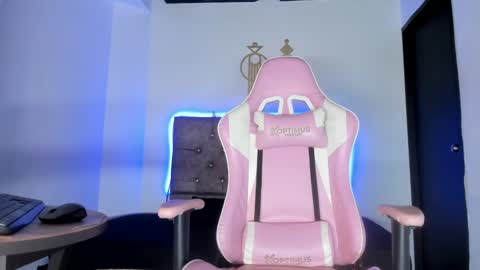 Jackson  online show from March 2025 06:23:02 PM