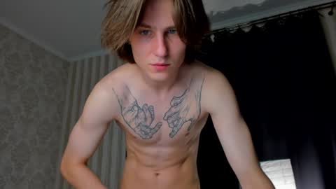 Nikolay online show from December 2024 12:07:01 AM